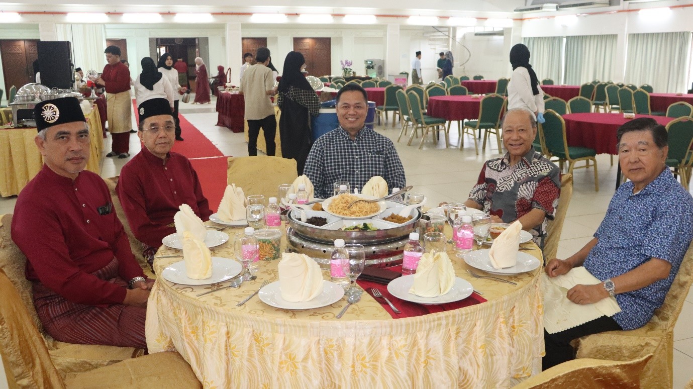 Senari Synergy Staff